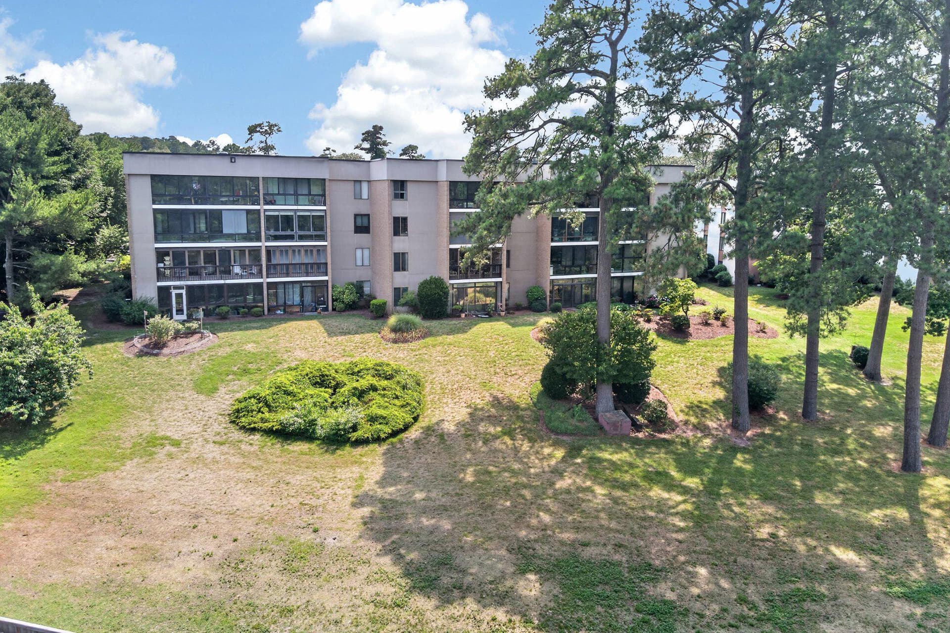 227 Canal Park Drive #402 photo 16