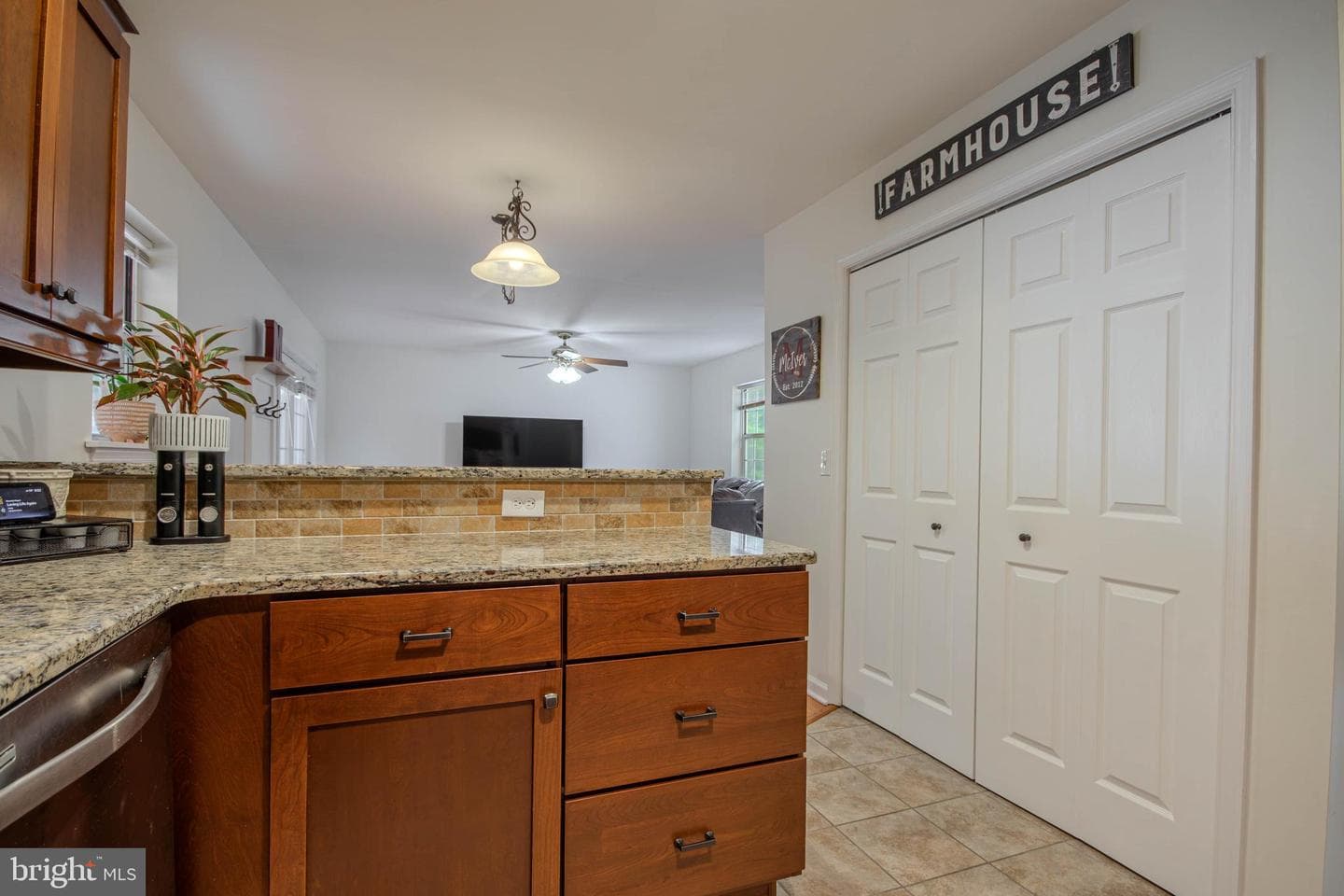 5918 Rockawalkin Road photo 12
