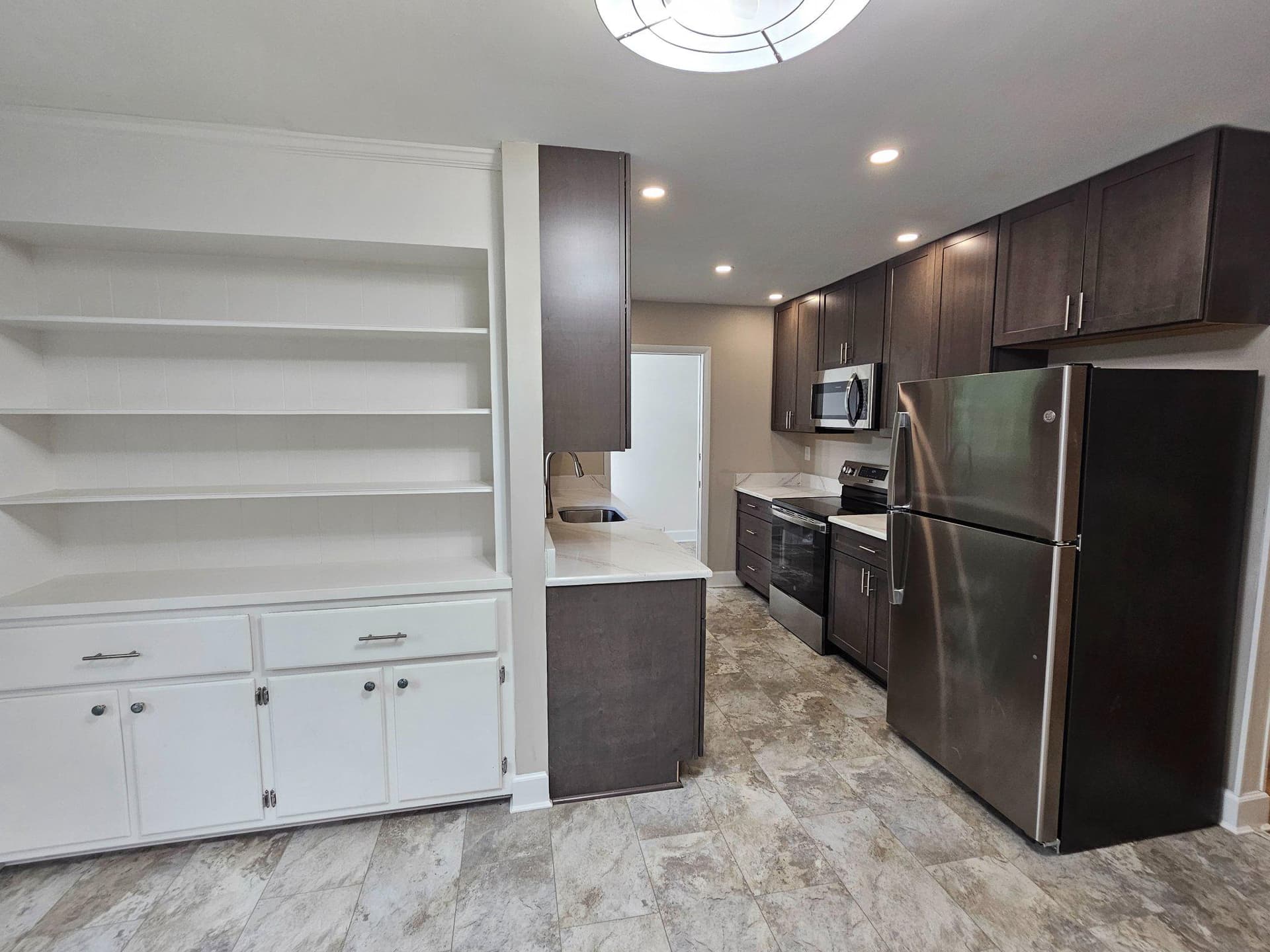 122 Hall Drive photo 10