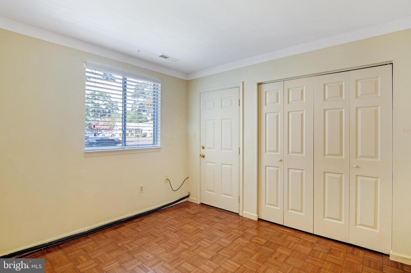 1018 Bayshore Court photo 16