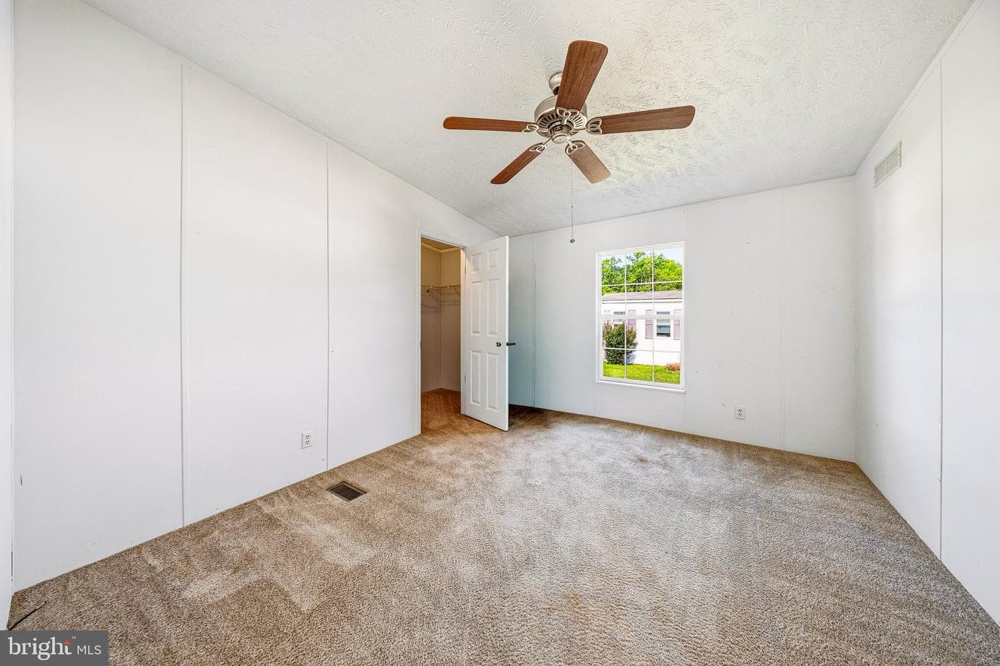 35087 Sunrise Court photo 12