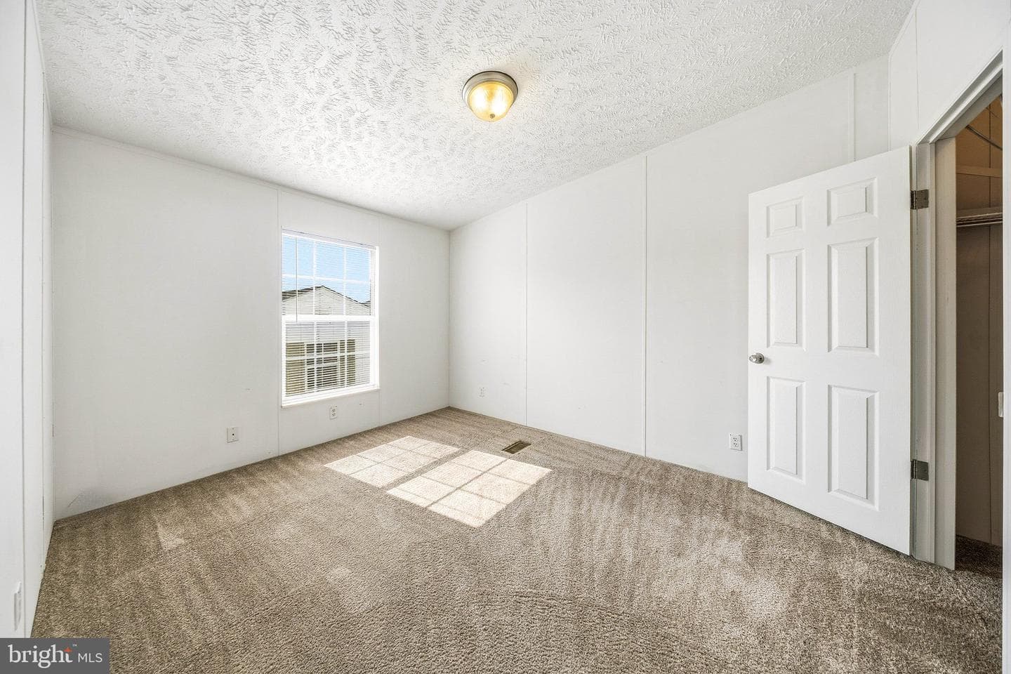 35087 Sunrise Court photo 13