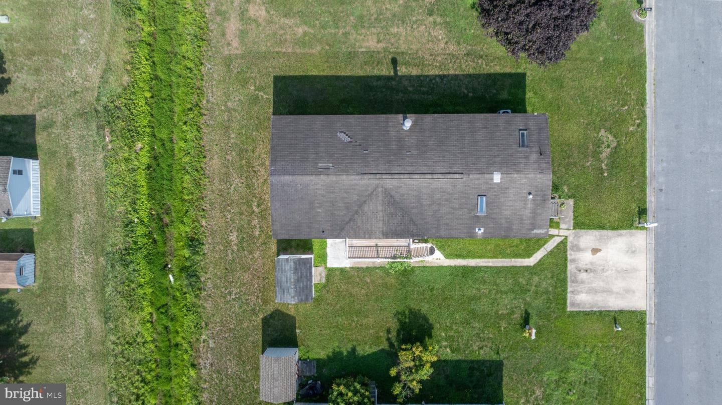 35087 Sunrise Court photo 16
