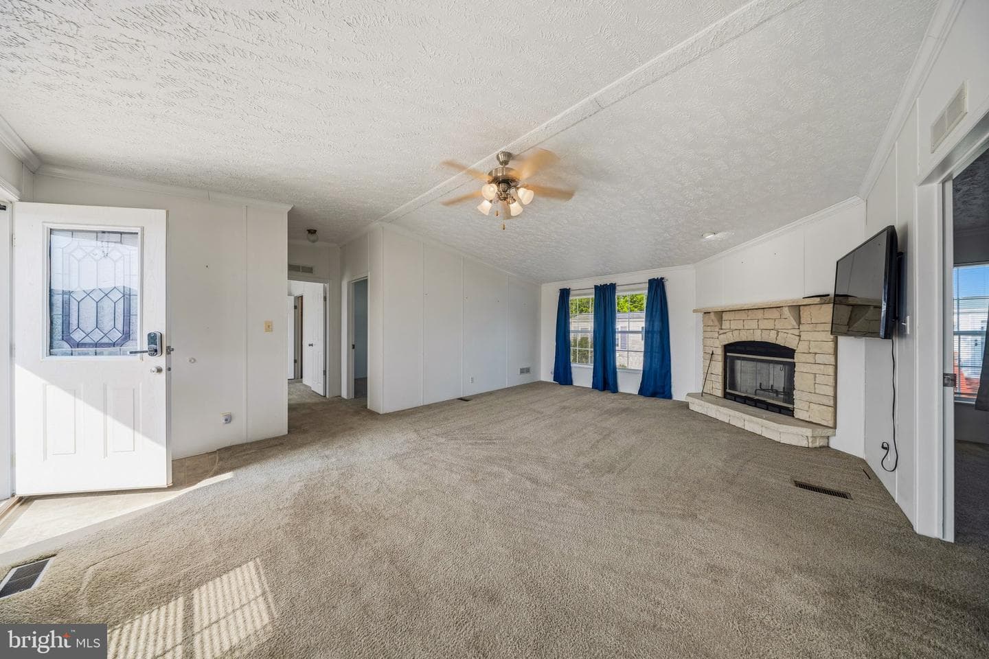 35087 Sunrise Court photo 3
