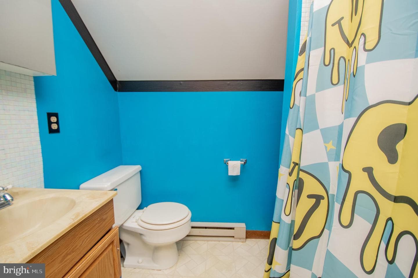 352 Carey Avenue photo 11