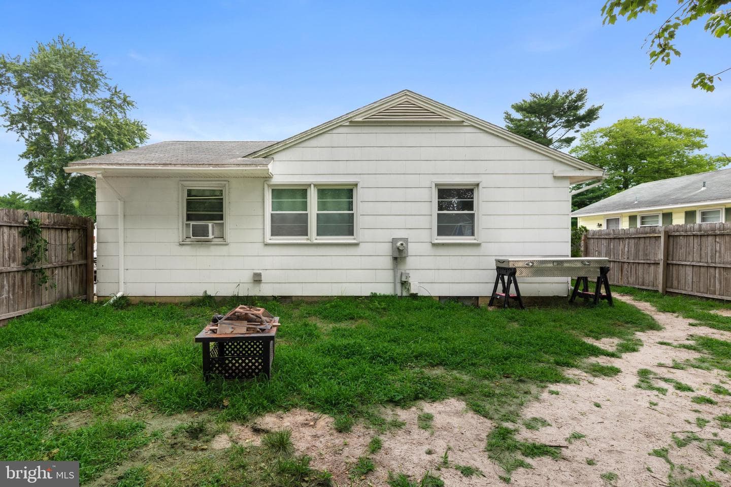 824 Springfield Circle photo 34