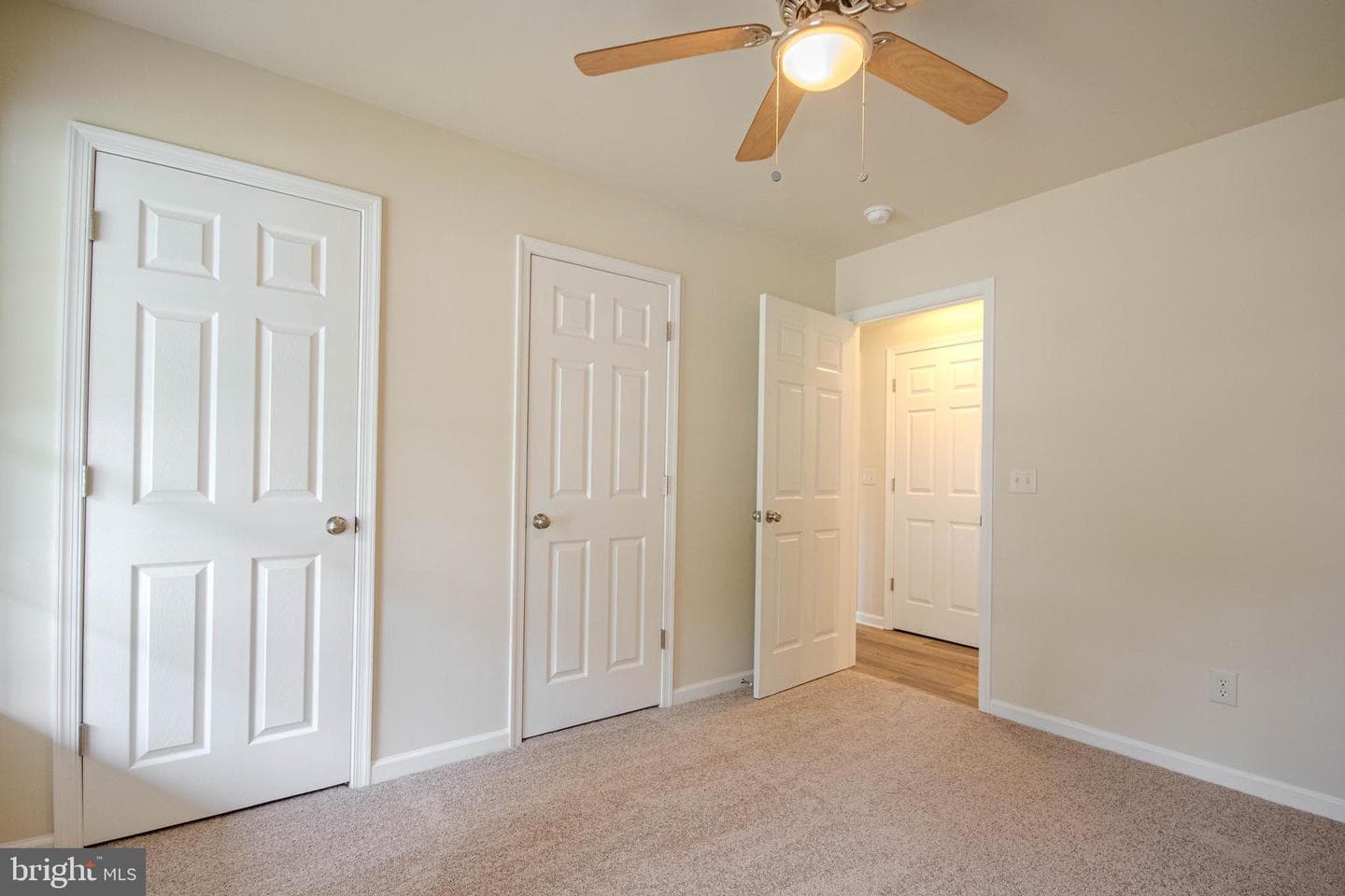 406 Bethel Street photo 17