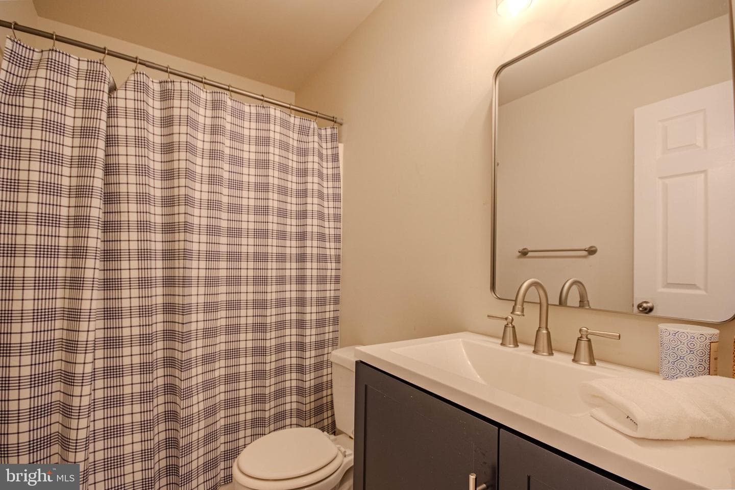 406 Bethel Street photo 18
