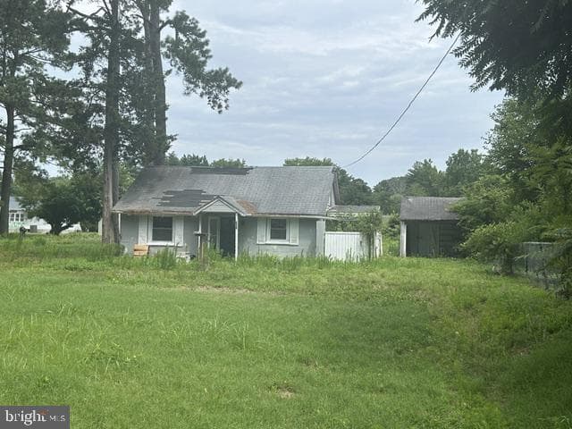 907 Chippewa Boulevard photo 3