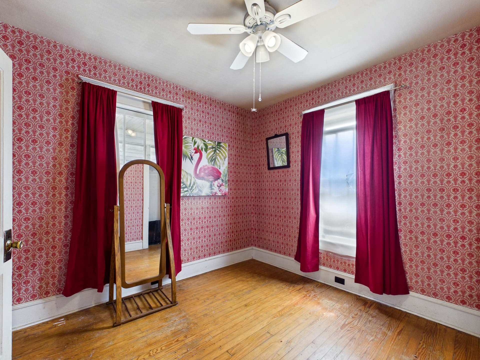 310 Lillian Street photo 21