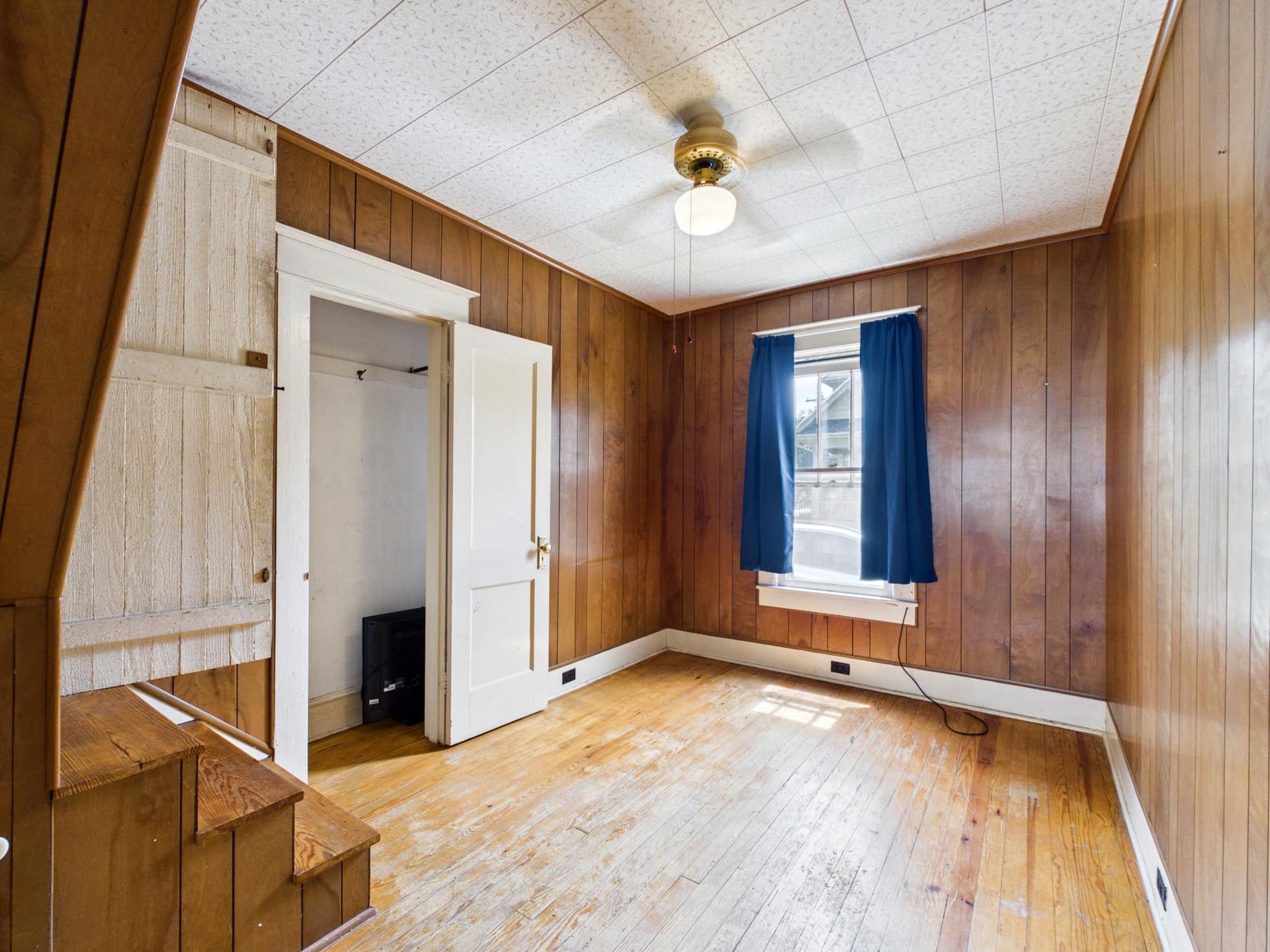 310 Lillian Street photo 26