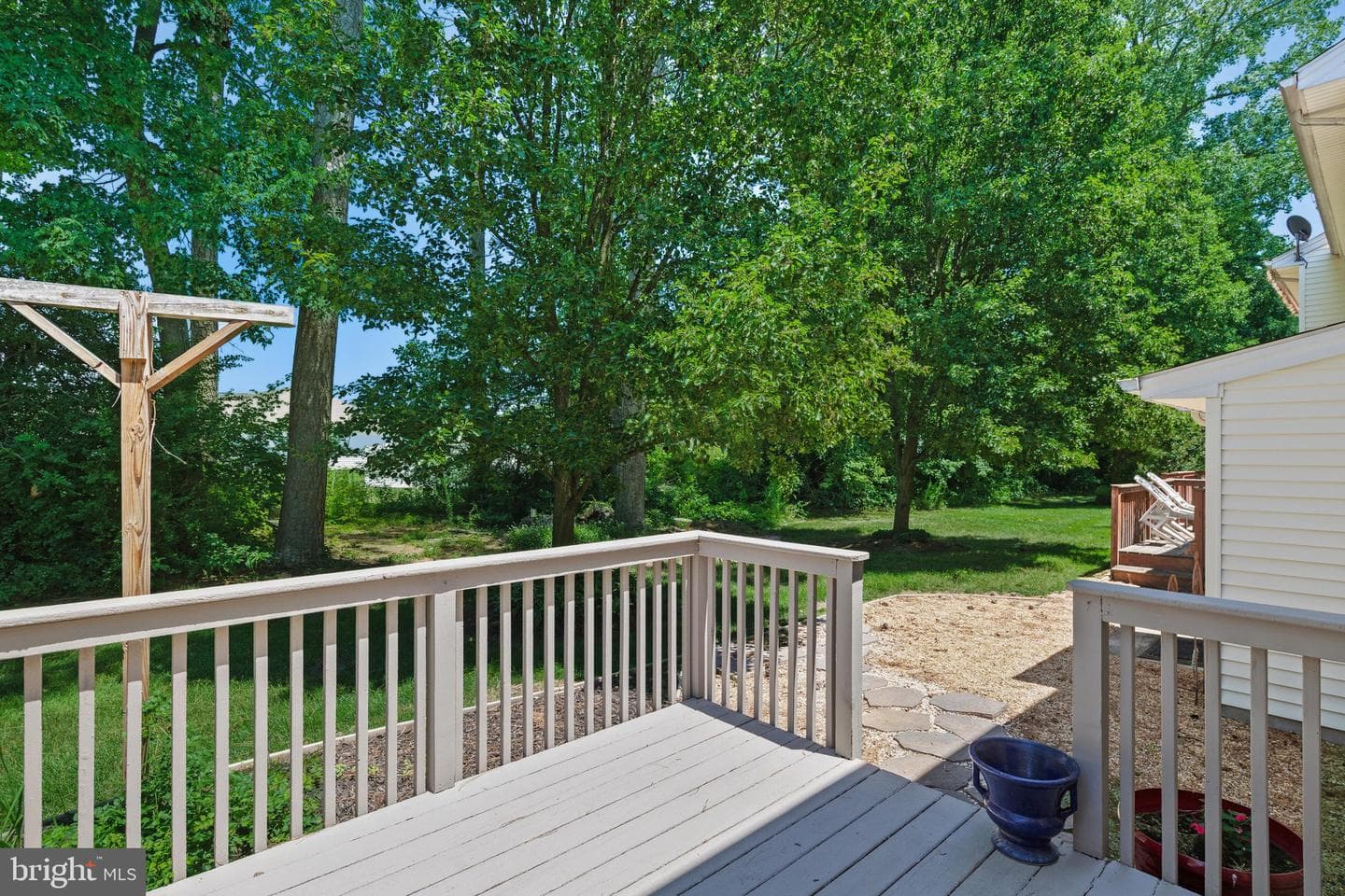 909 Zircon Court photo 35