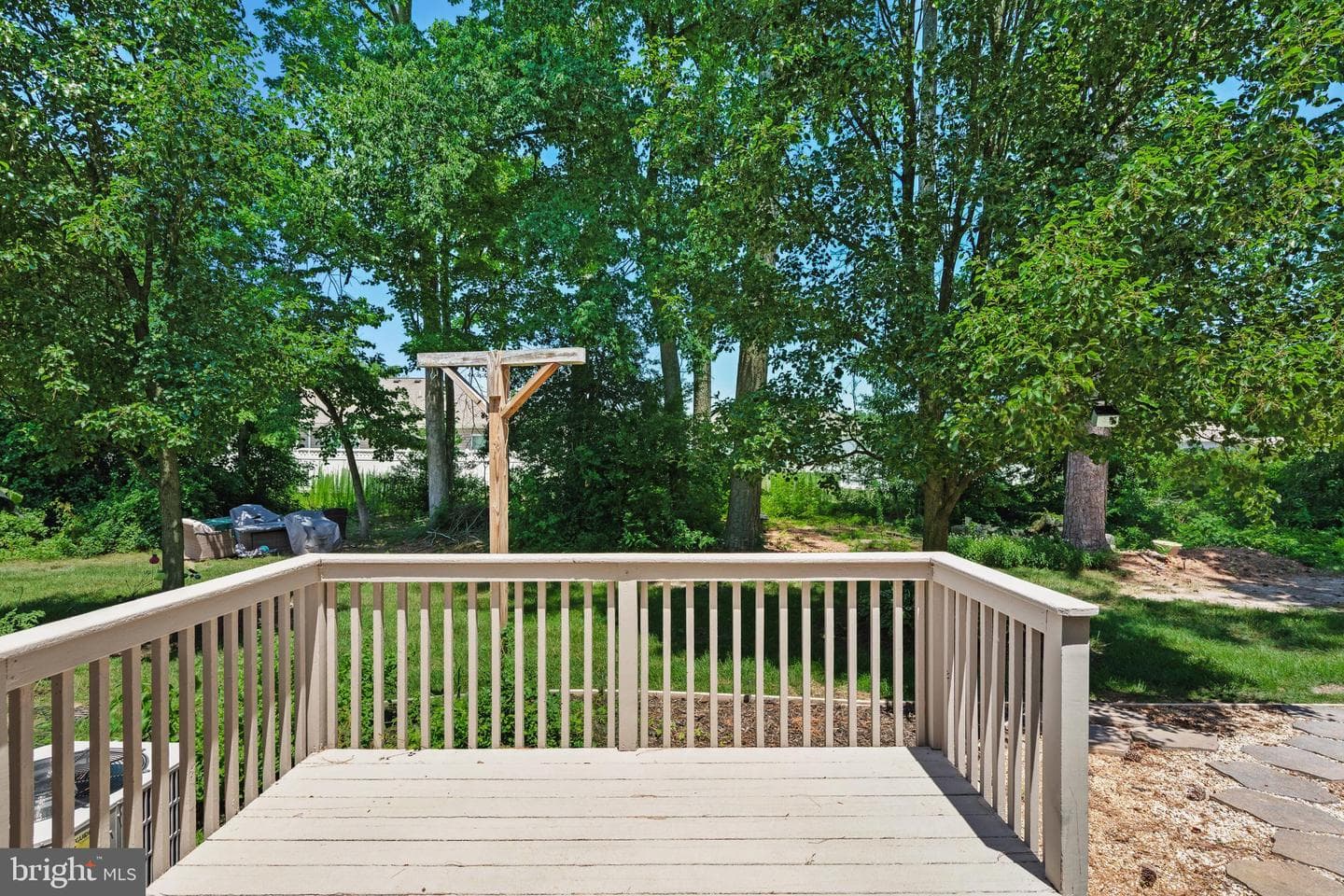 909 Zircon Court photo 6