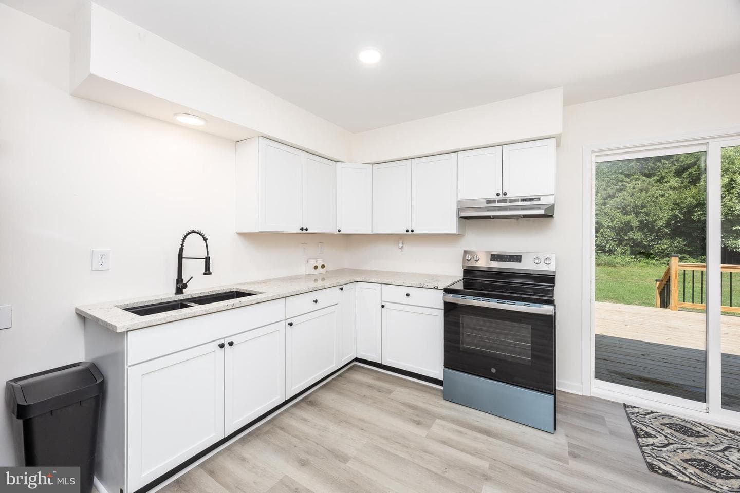 8681 Jersey Road photo 10