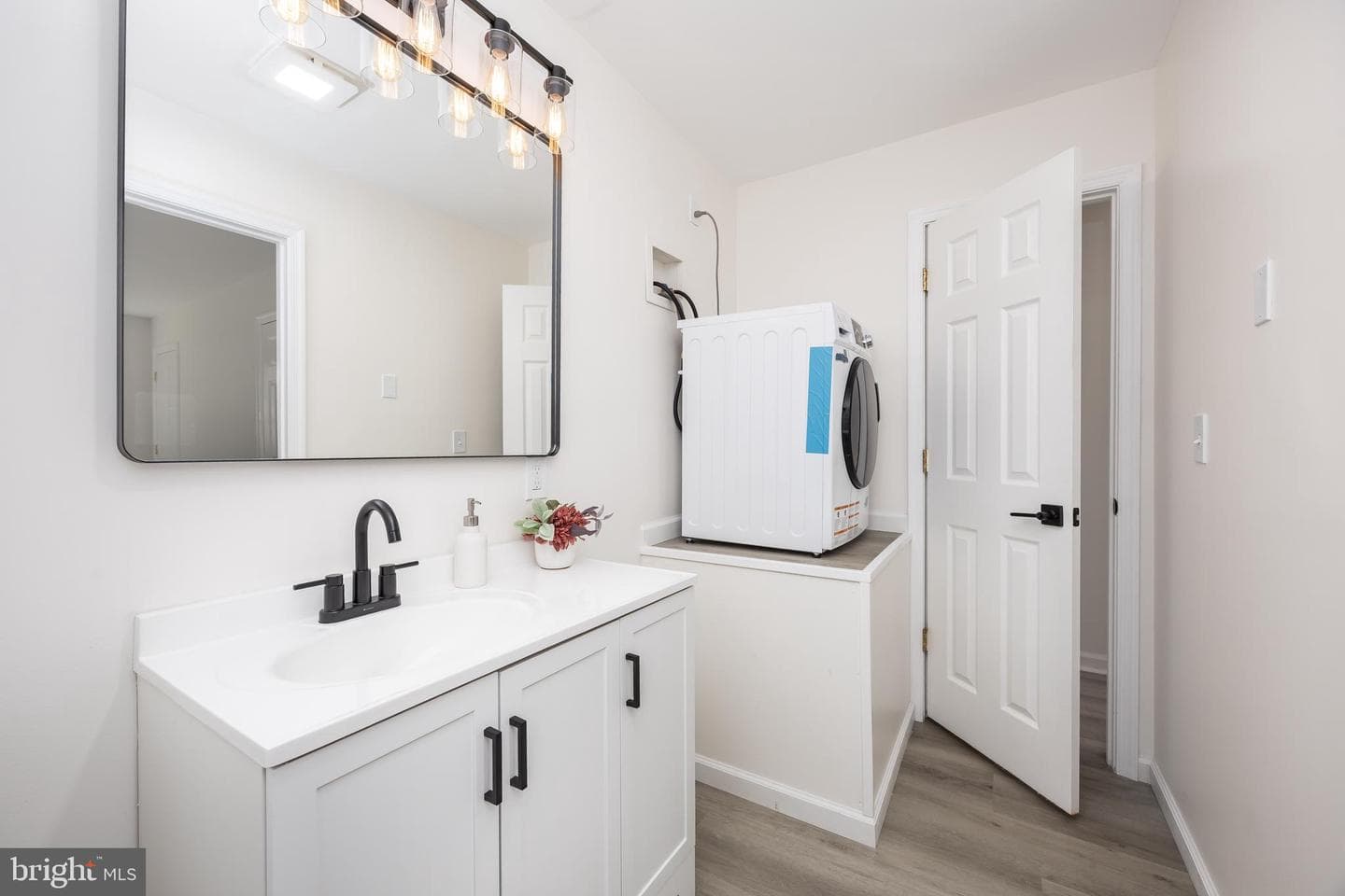 8681 Jersey Road photo 22
