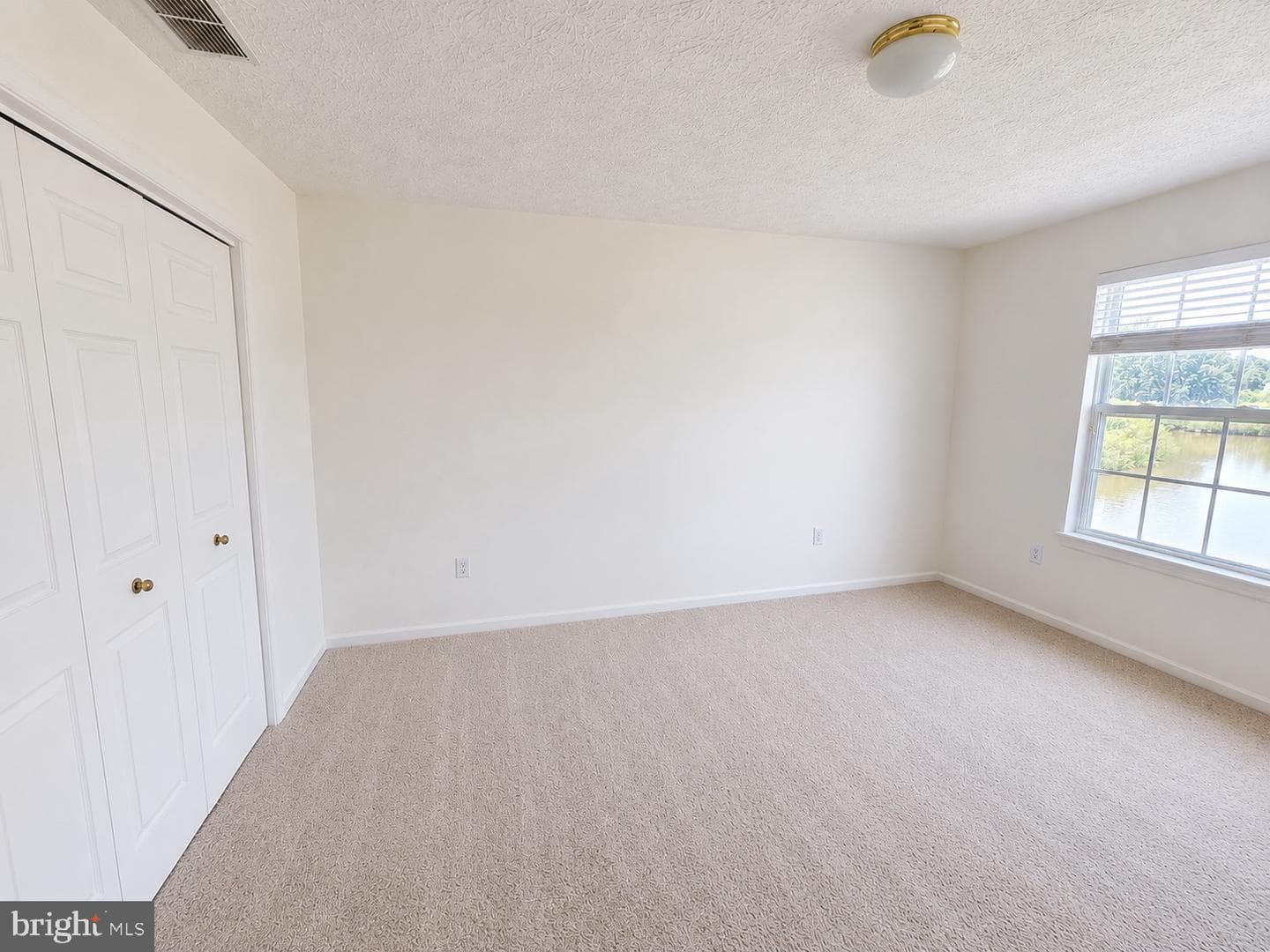9036 Executive Club Drive photo 17