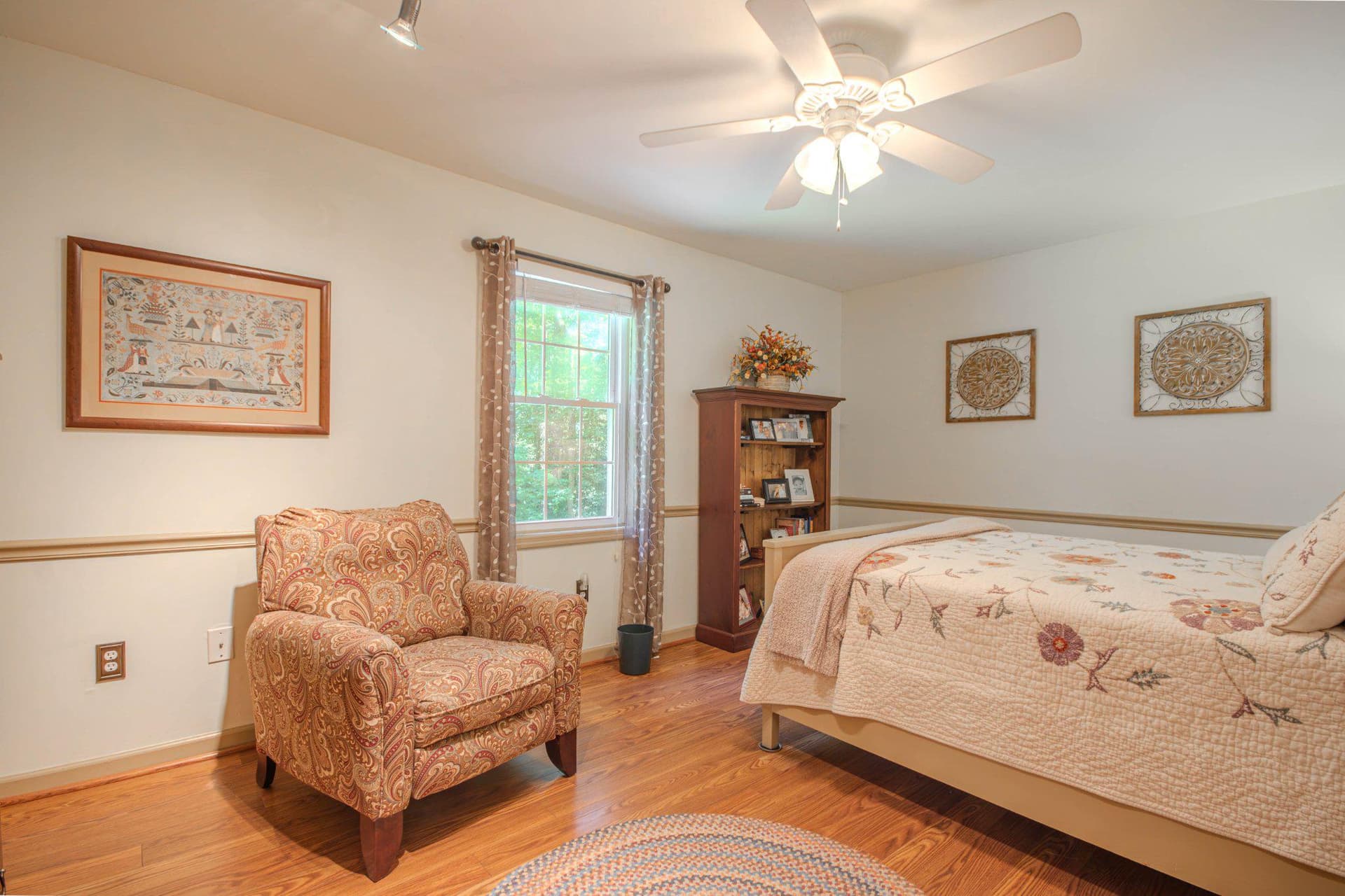 7301 Topaz Court photo 23