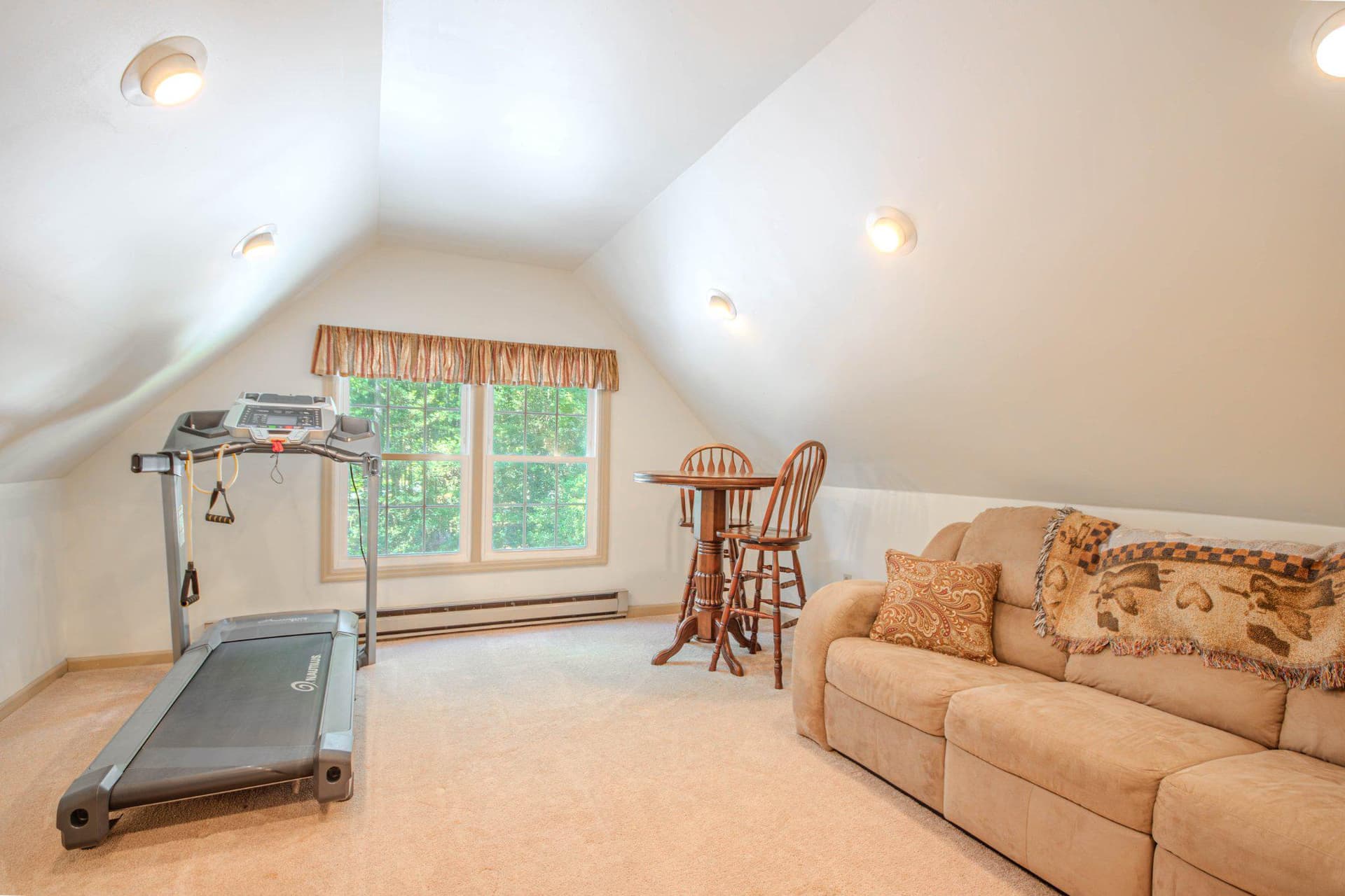 7301 Topaz Court photo 31