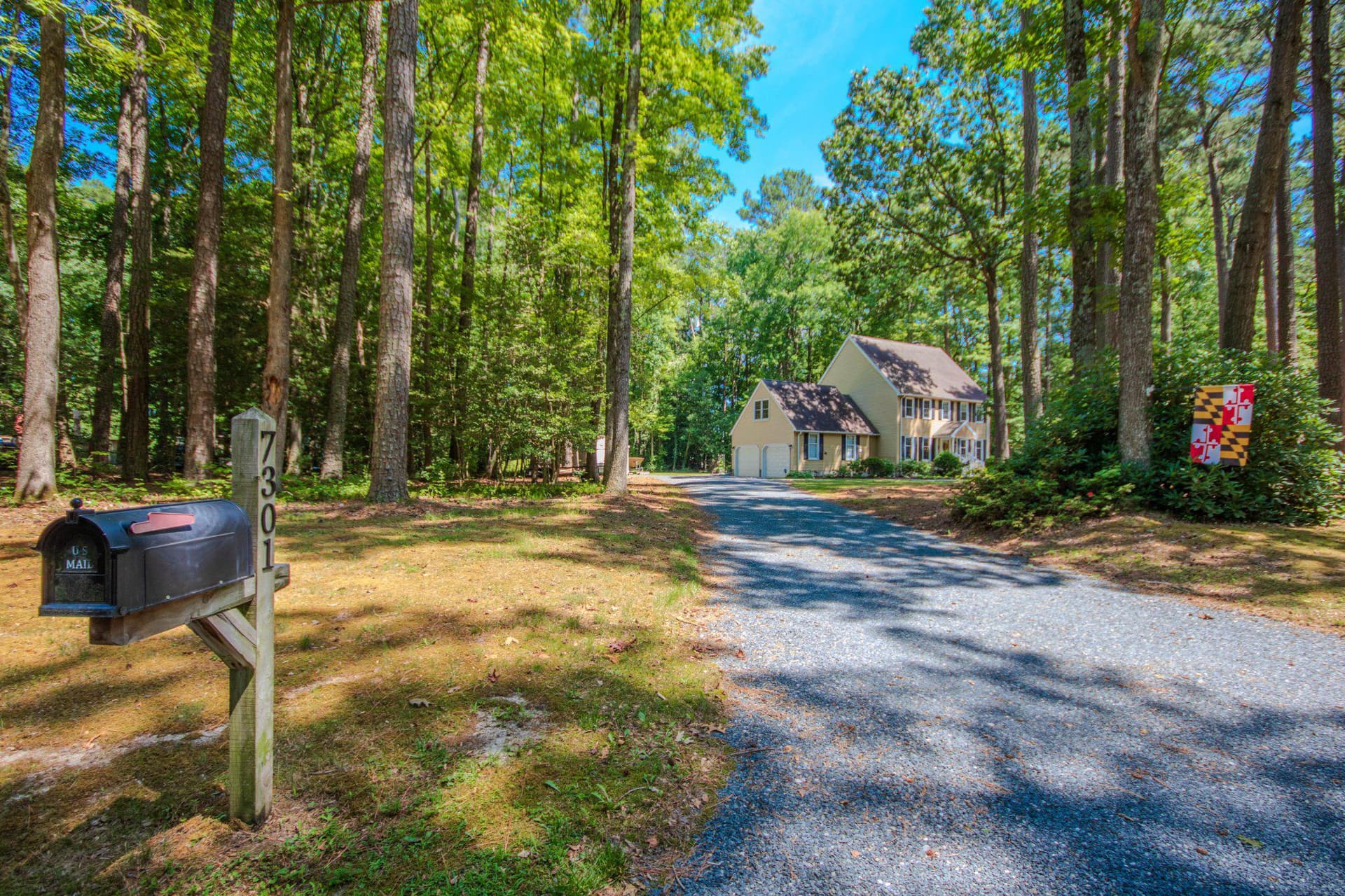 7301 Topaz Court photo 4