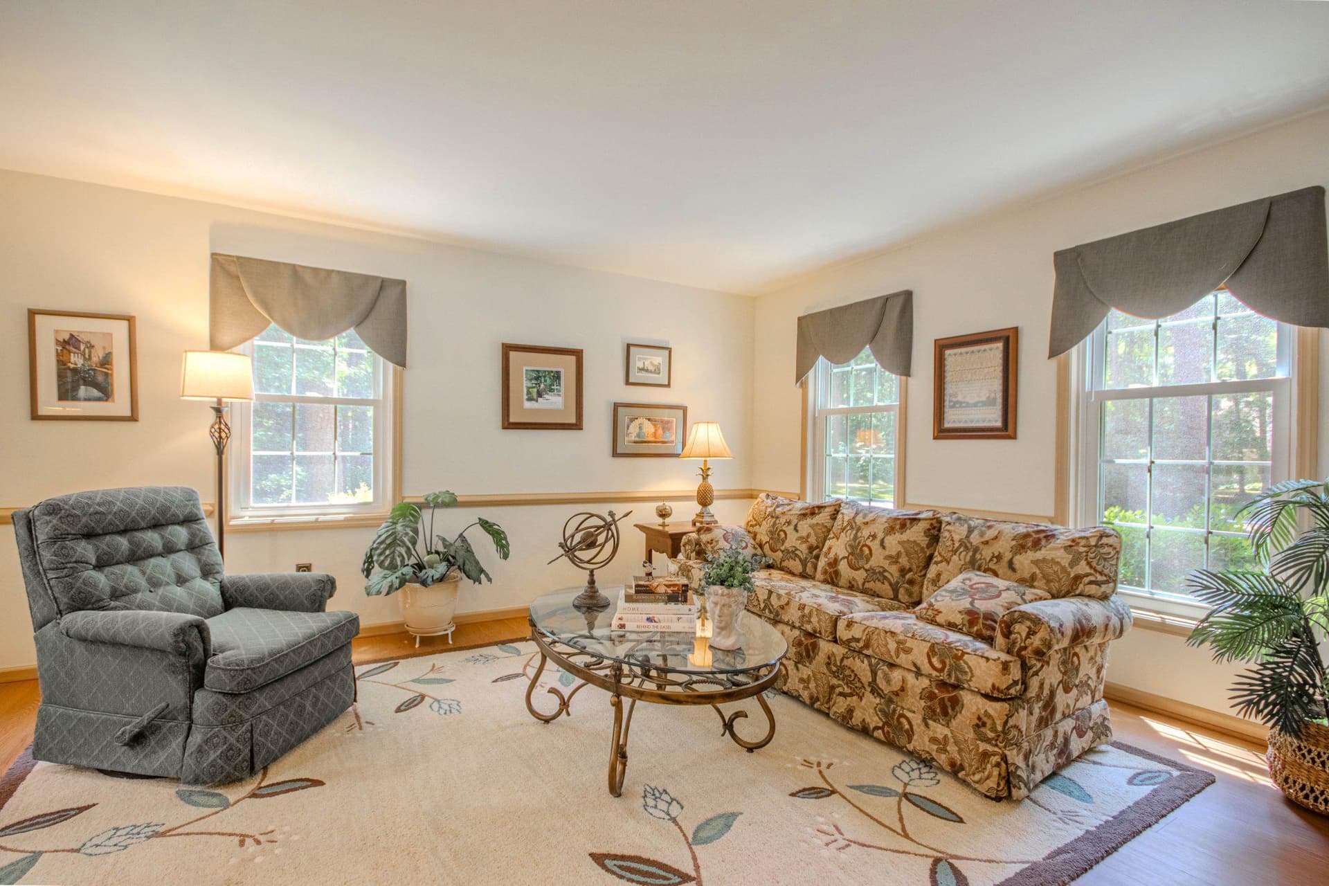 7301 Topaz Court photo 6
