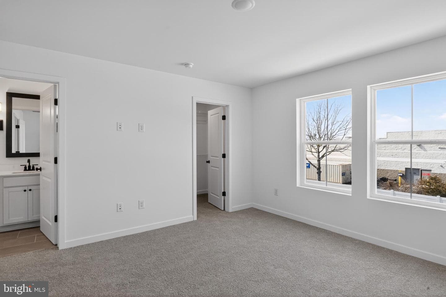 306 Clement Loop photo 14