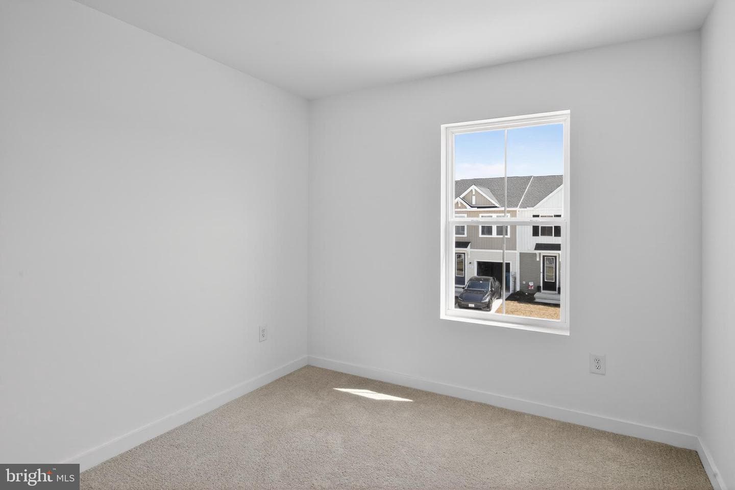 302 Clement Loop photo 23
