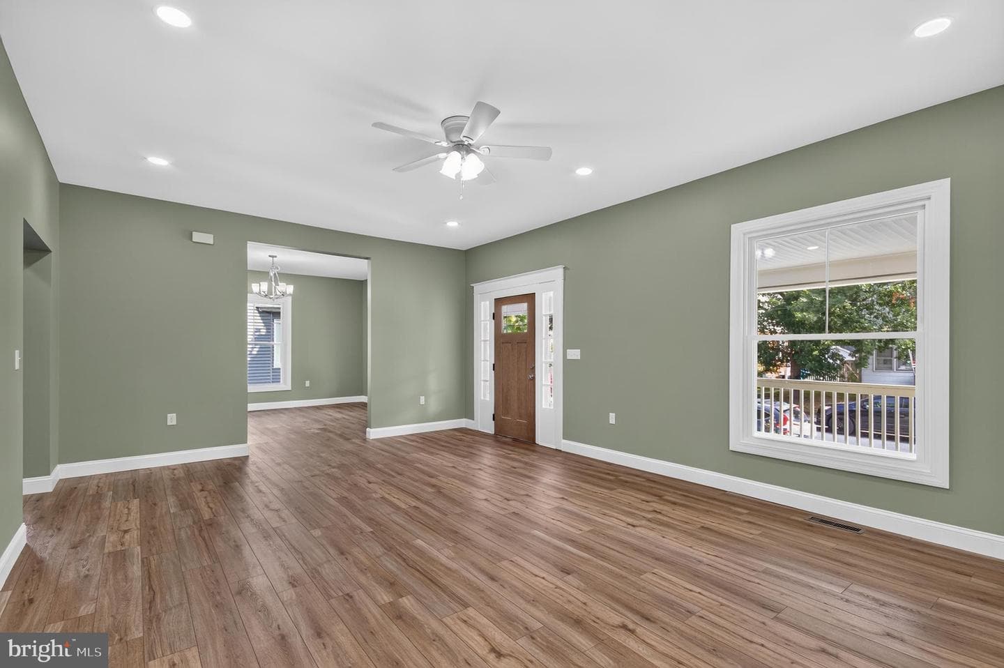 401 E Pine Street photo 10