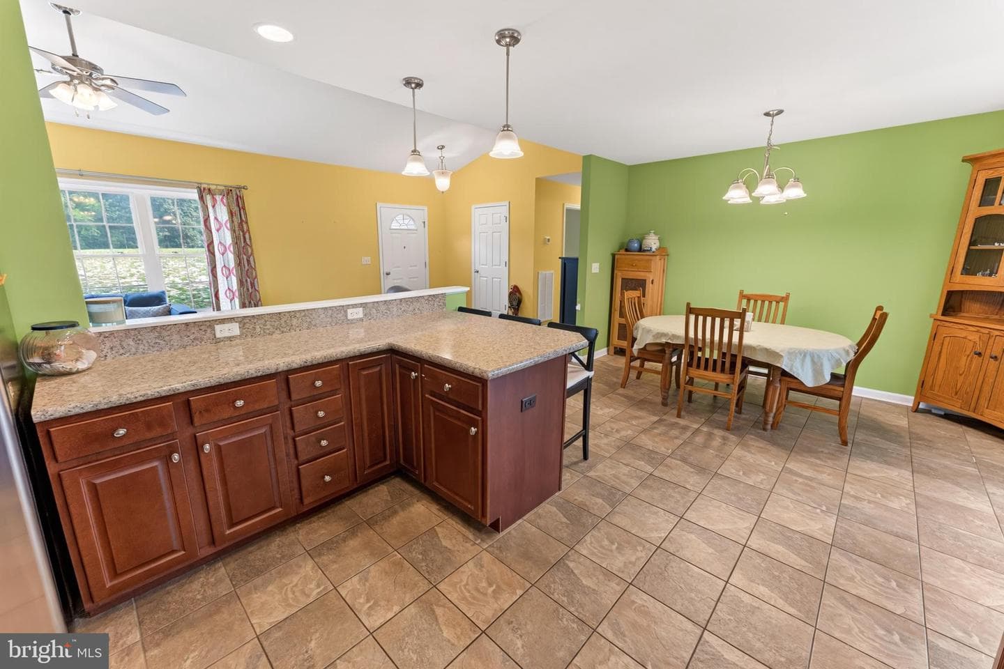 8225 Democracy Drive photo 11