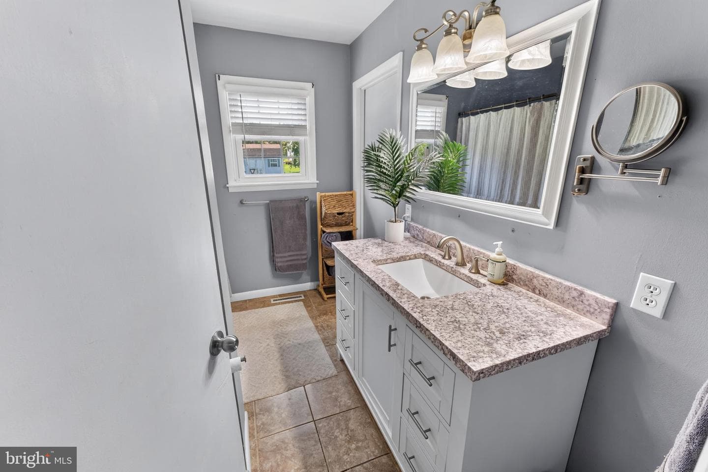 8816 Wood Creek Parkway photo 24