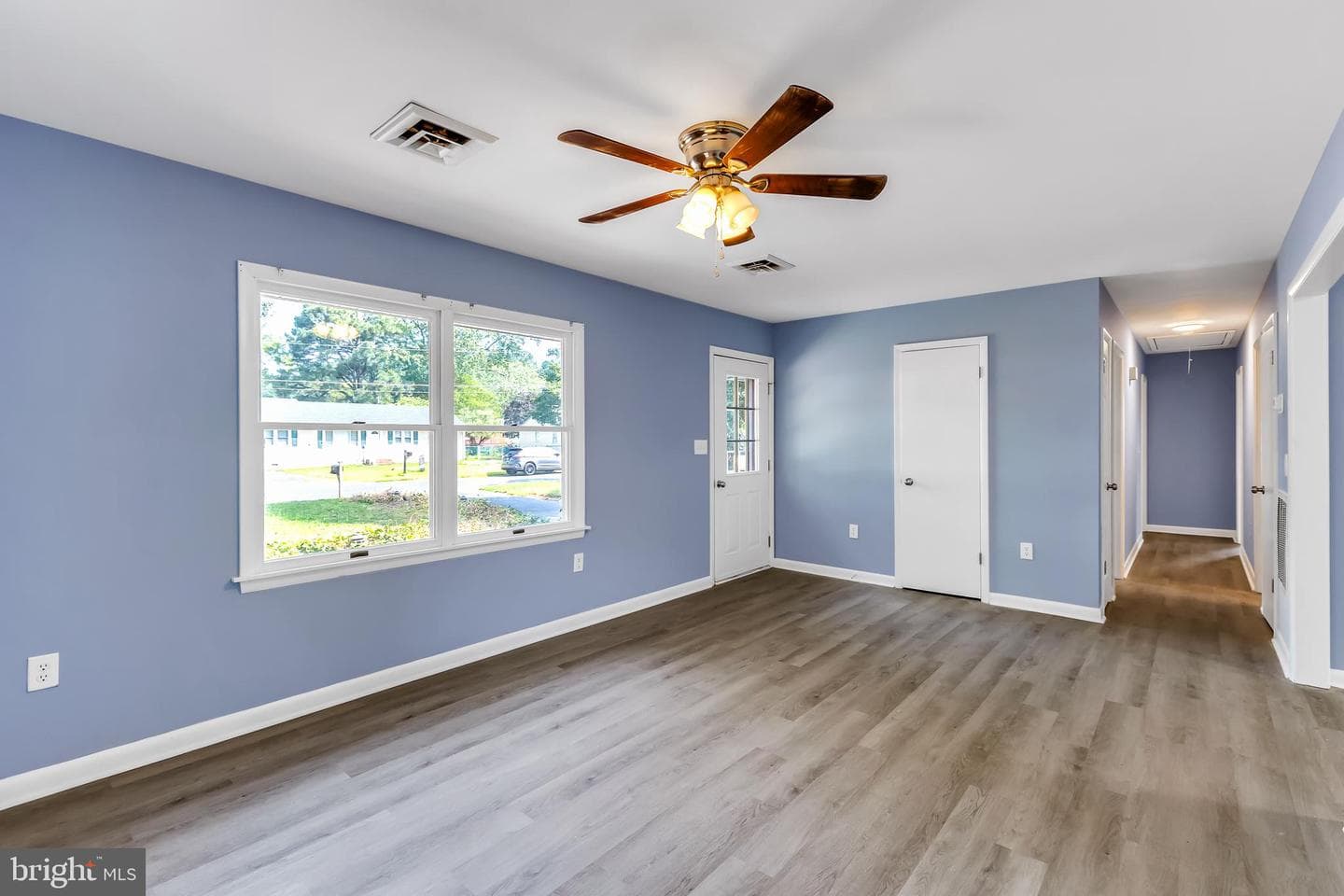 107 Walden Drive photo 3