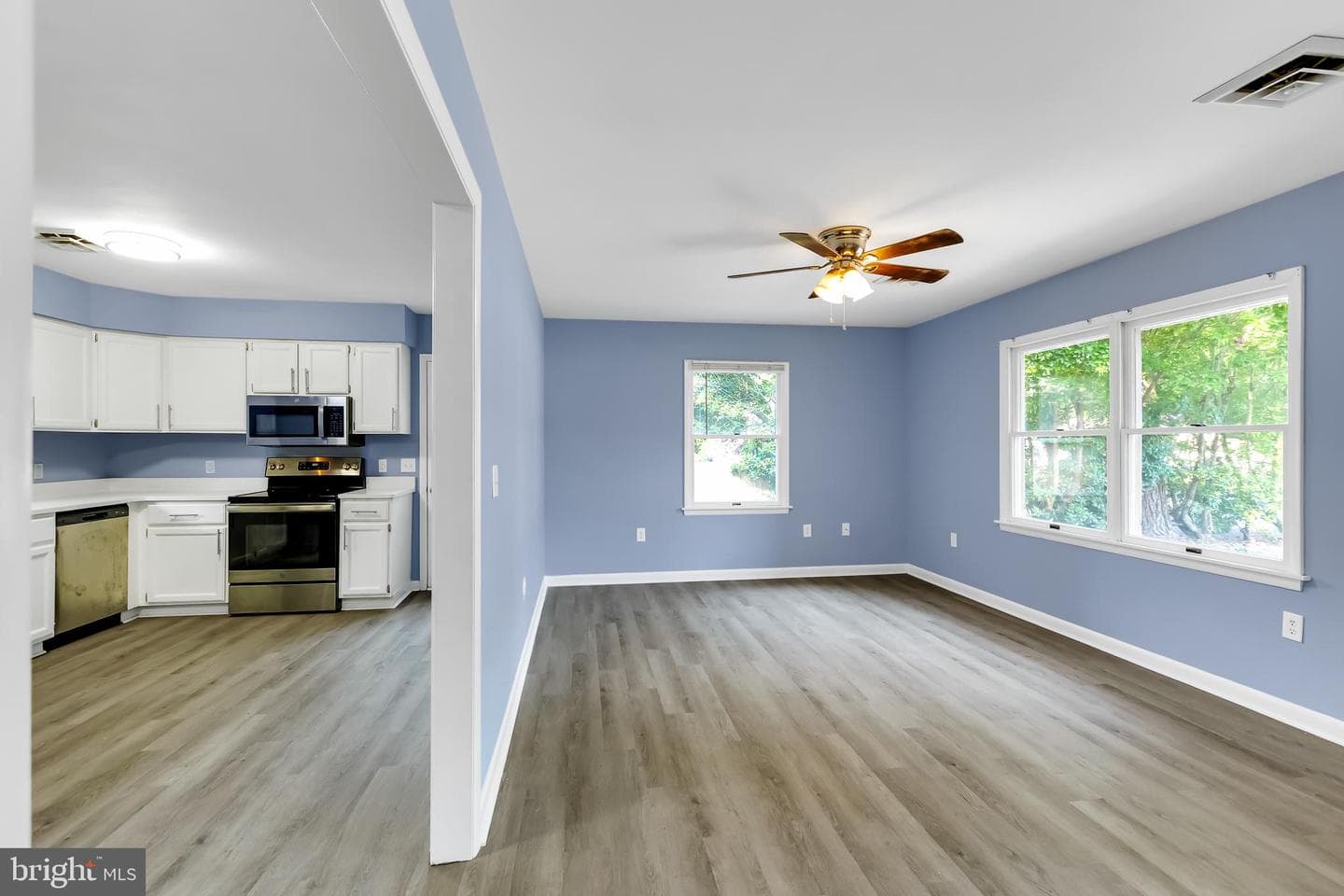 107 Walden Drive photo 4