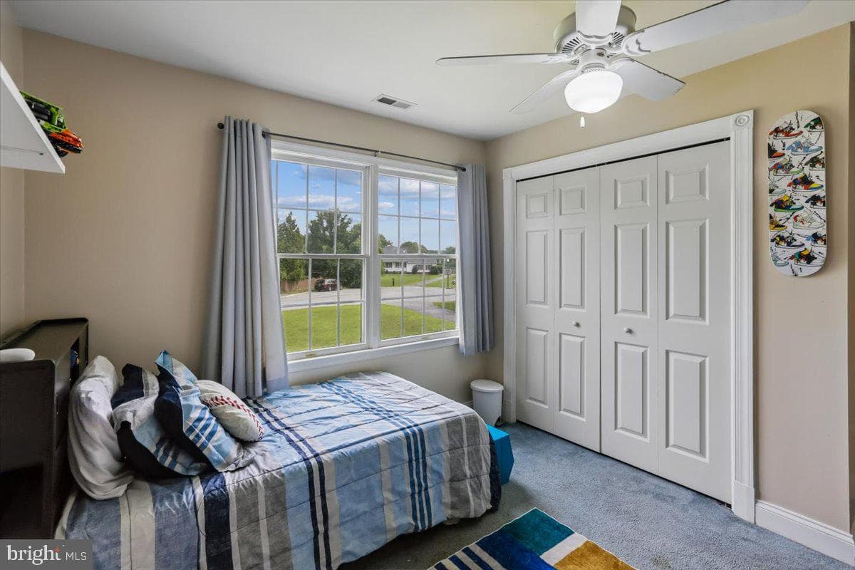 26687 Passerdyke Court photo 18
