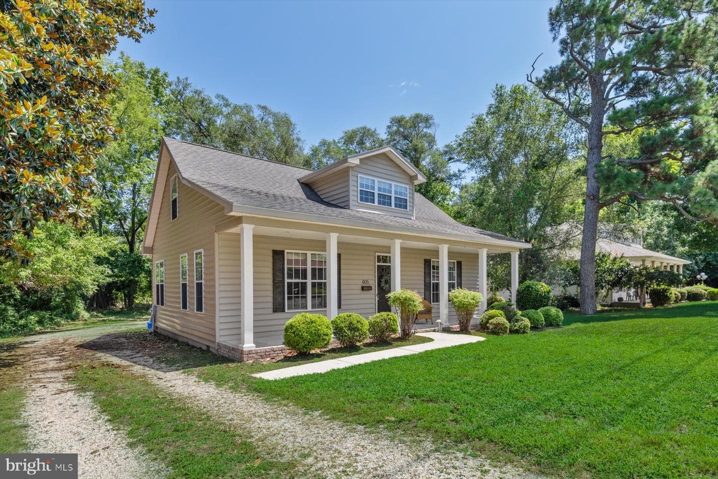 605 Ridge Road photo 3