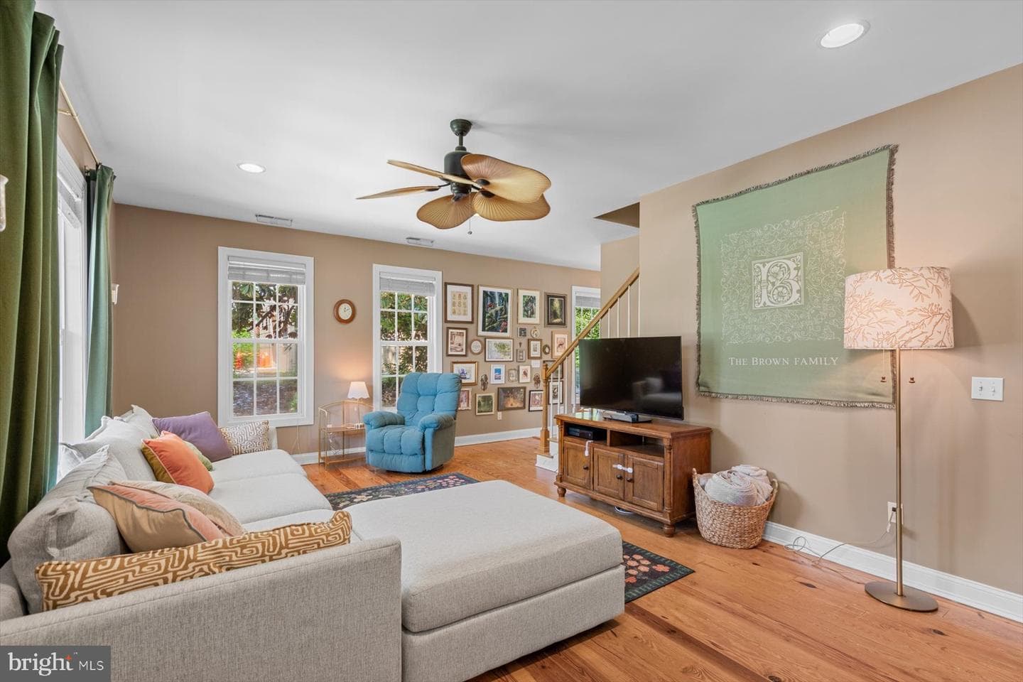 605 Ridge Road photo 5