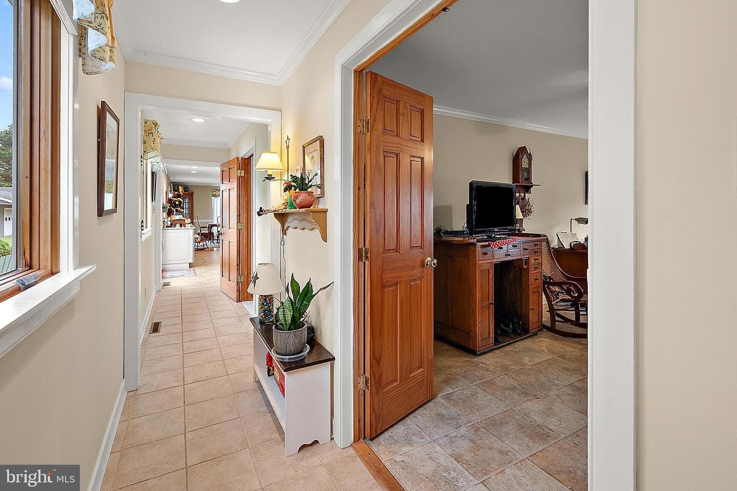 9945 Sharptown Road photo 10