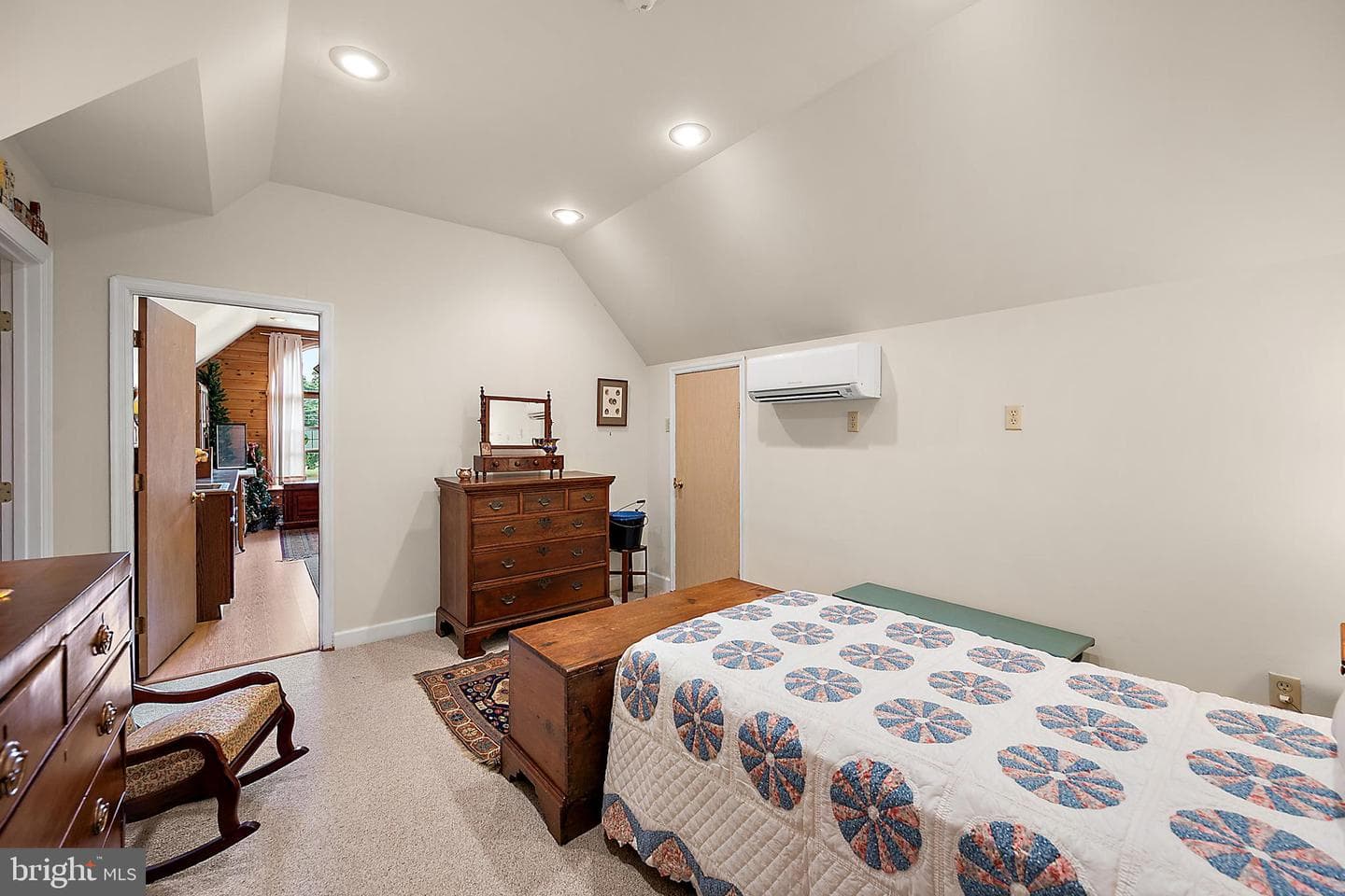 9945 Sharptown Road photo 45
