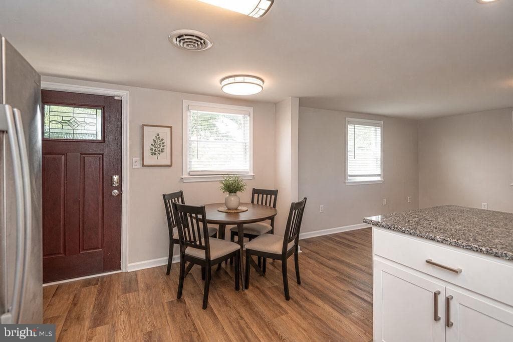 36384 Poplar Neck Road photo 5