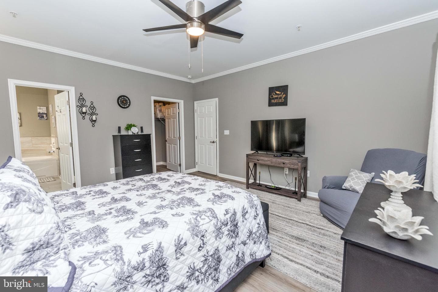9126 Clubhouse Drive photo 24
