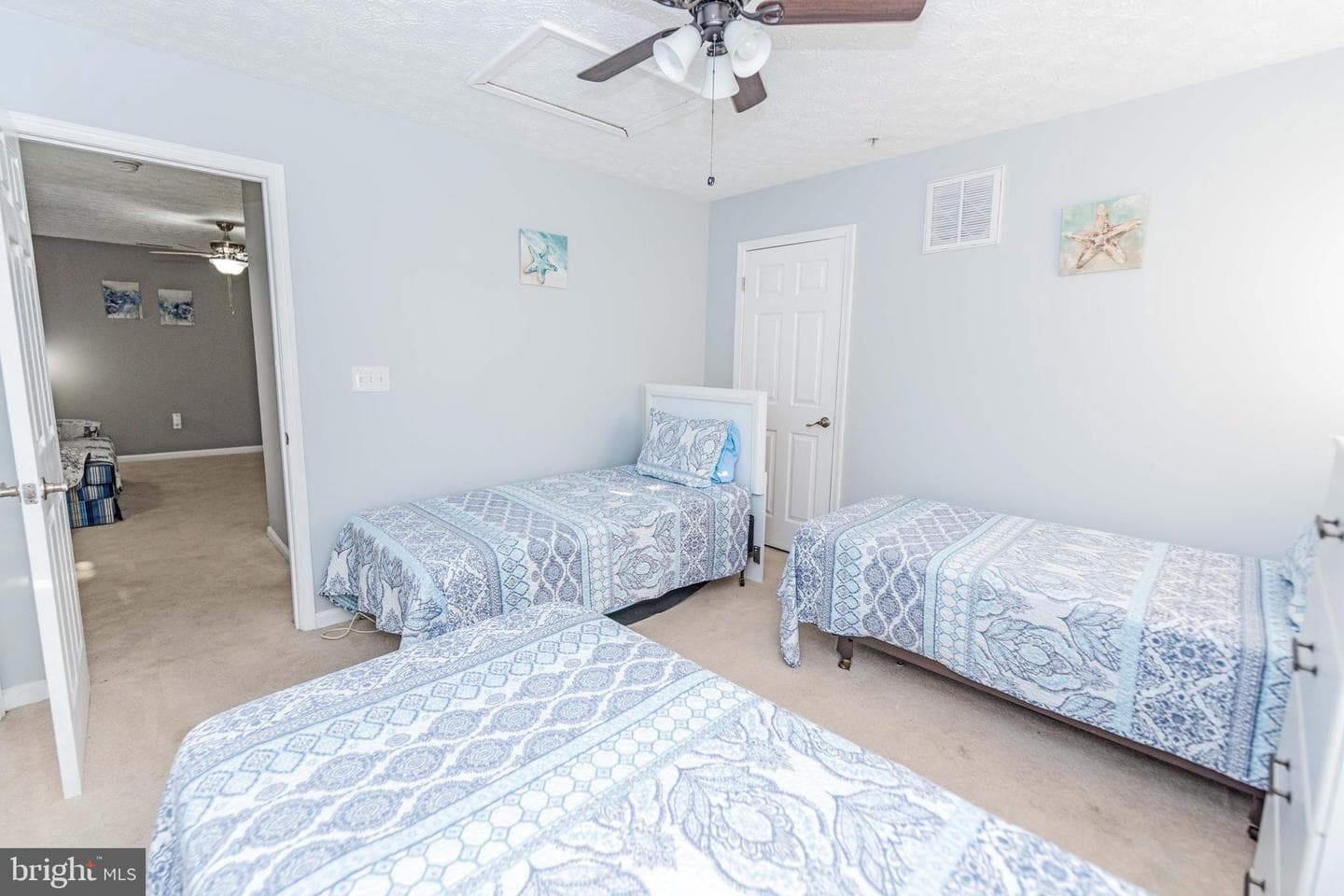 9126 Clubhouse Drive photo 34