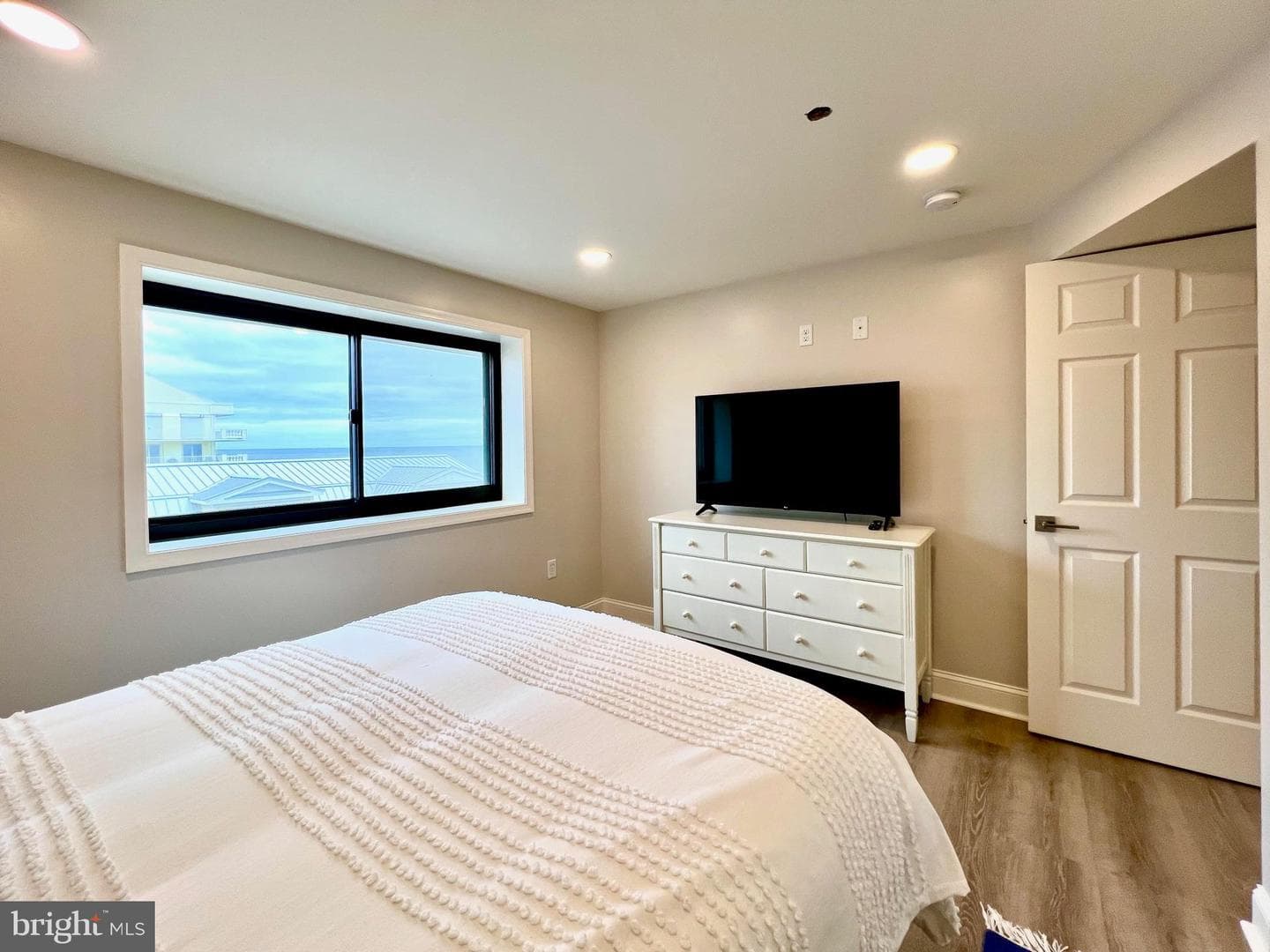 8203 Atlantic Avenue #308 photo 39