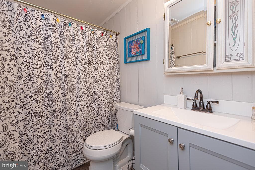 757 Ocean Parkway photo 3