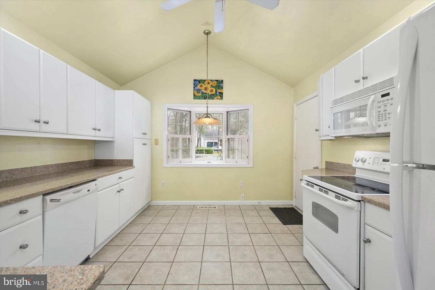 17 Essex Court photo 11