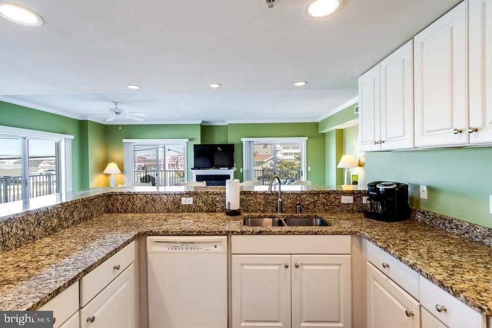 15 51st Street ##103 photo 19