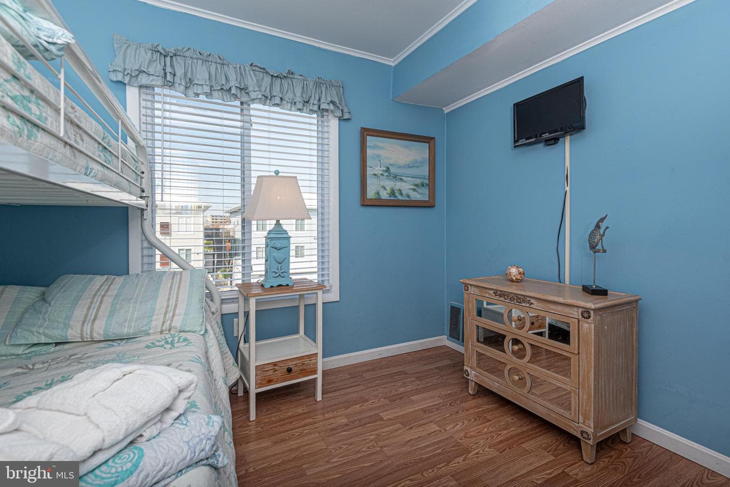 105 Newport Bay Drive #c photo 32