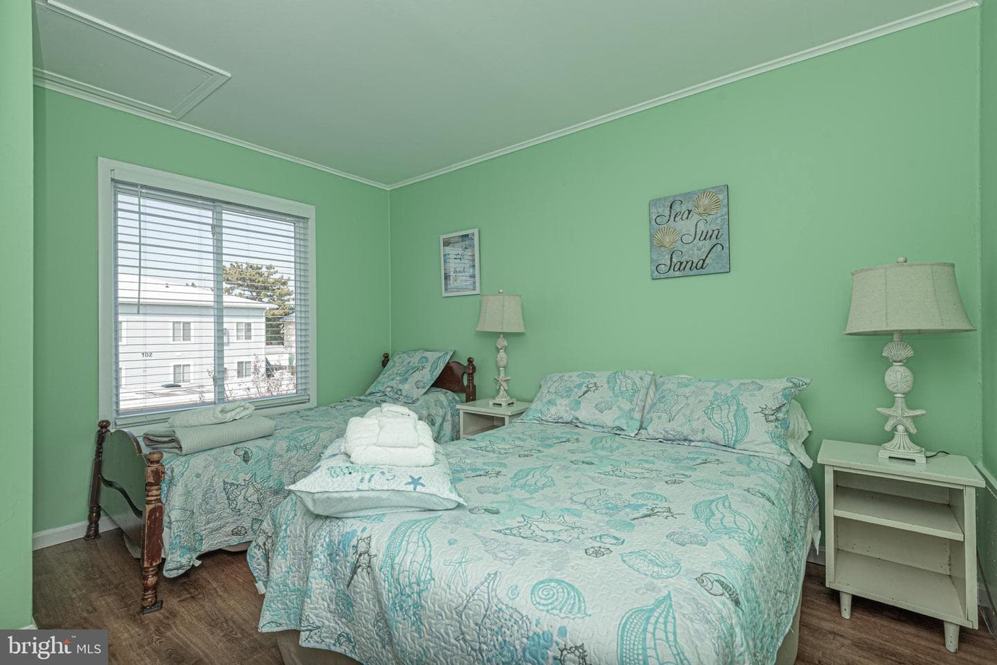 105 Newport Bay Drive #c photo 35