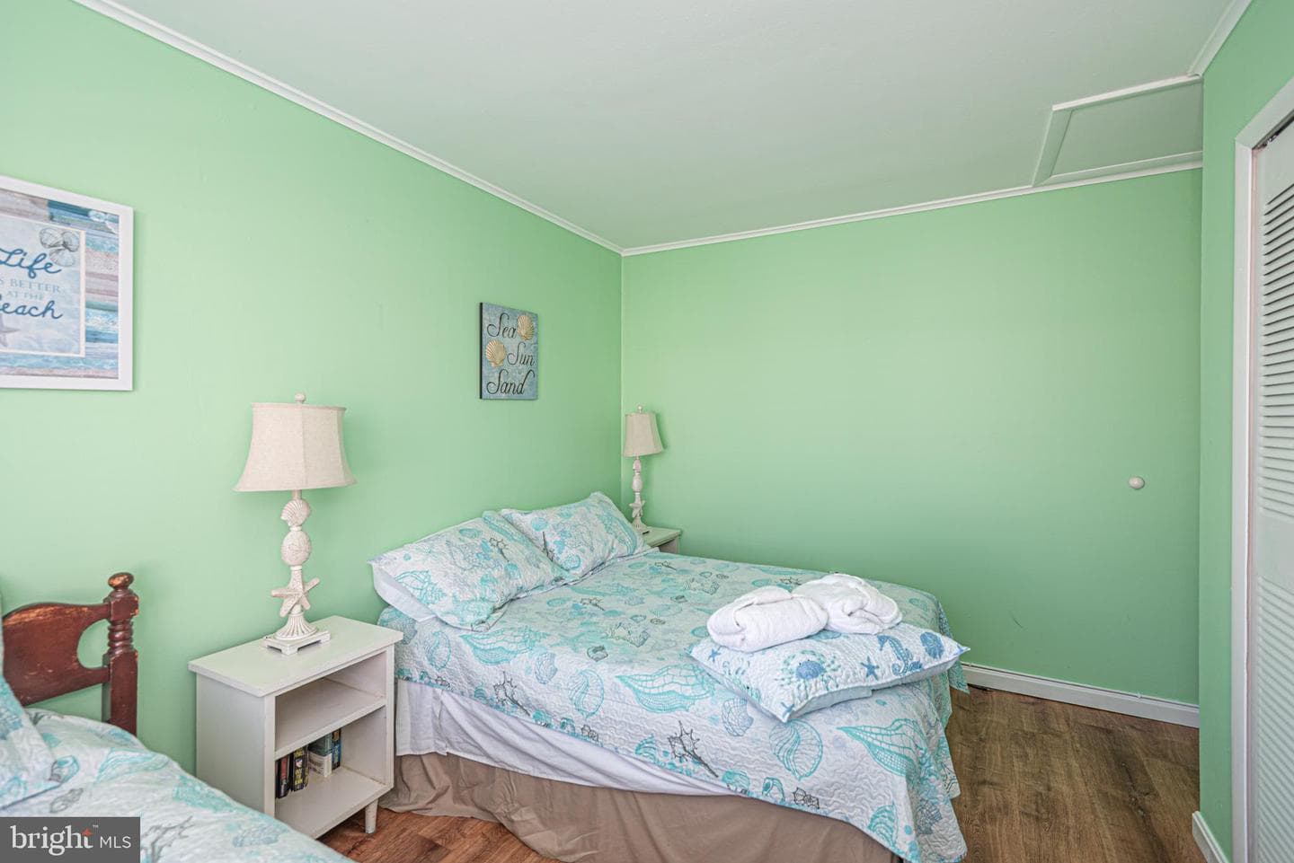 105 Newport Bay Drive #c photo 38