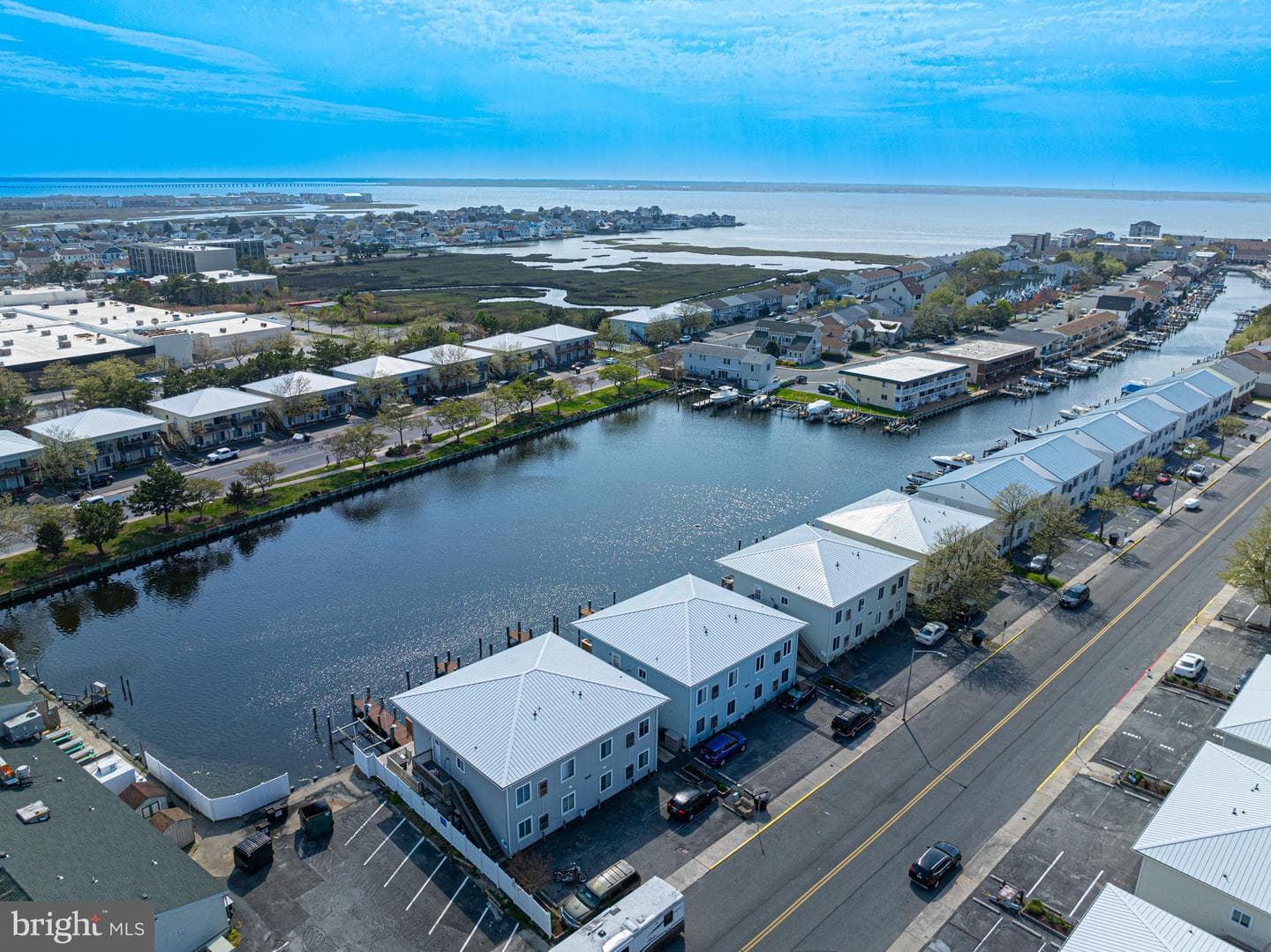 105 Newport Bay Drive #c photo 51