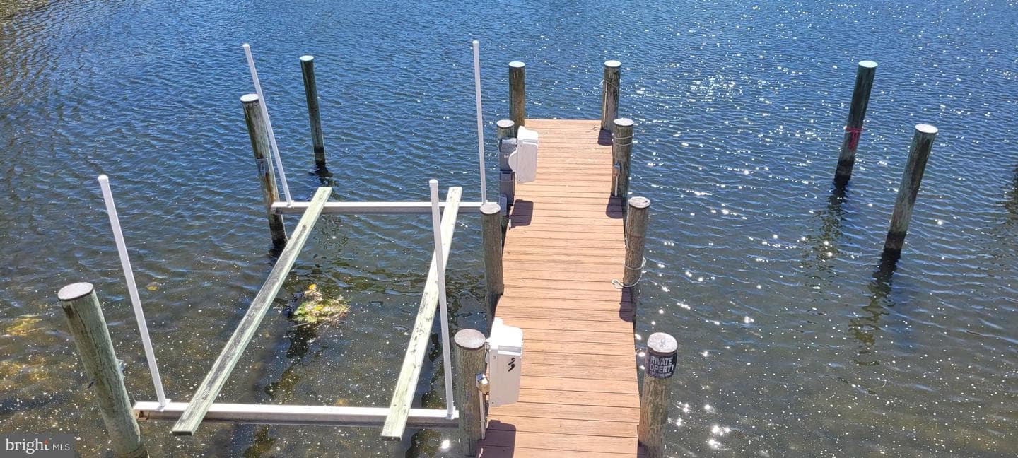 105 Newport Bay Drive #c photo 6