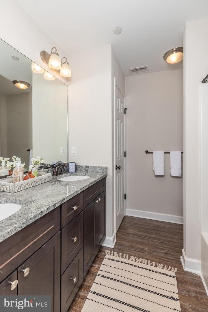 7126 Arcadia Circle photo 25