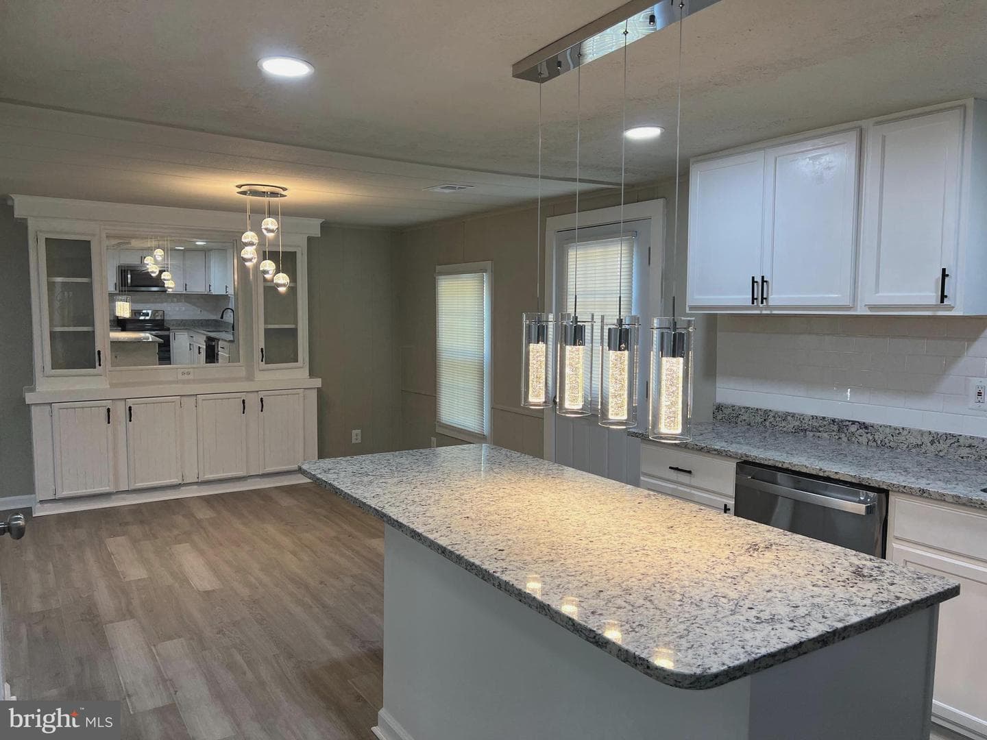 10113 Germantown Road photo 3